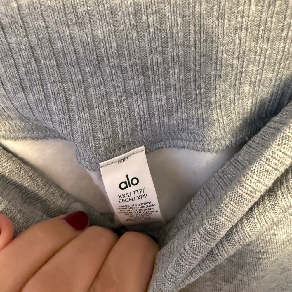 ALO Serenity Wide-leg Sweatpants NWT - Picture 5 of 8